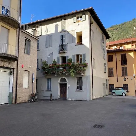 La Nicchia Del Duomo Como
